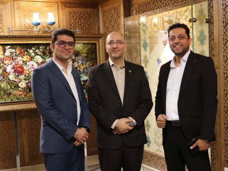 حضور دیاکو سیستم در ایونت انبوه‌سازان